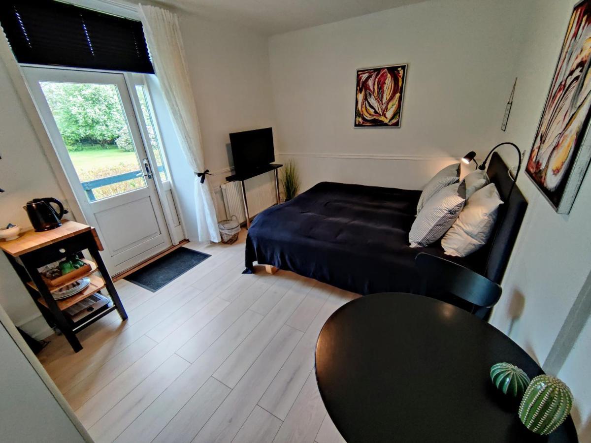 Provstegarden Bed & Breakfast Hovedgard Ngoại thất bức ảnh