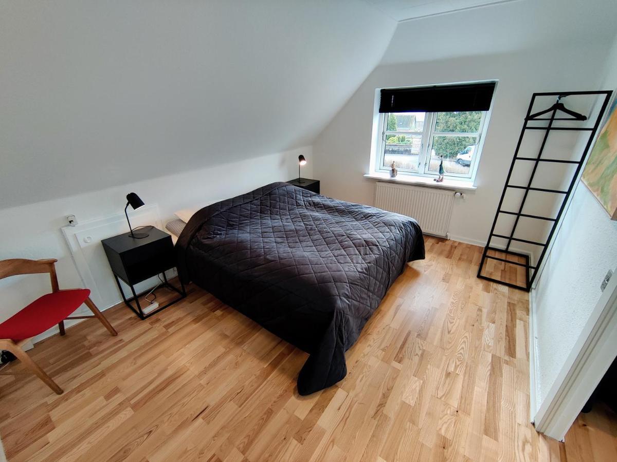 Provstegarden Bed & Breakfast Hovedgard Ngoại thất bức ảnh