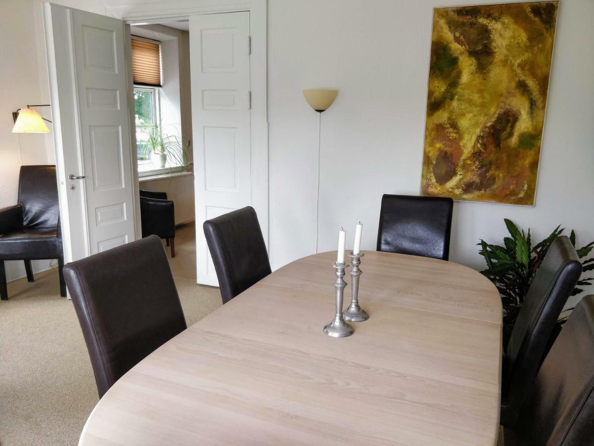 Provstegarden Bed & Breakfast Hovedgard Ngoại thất bức ảnh